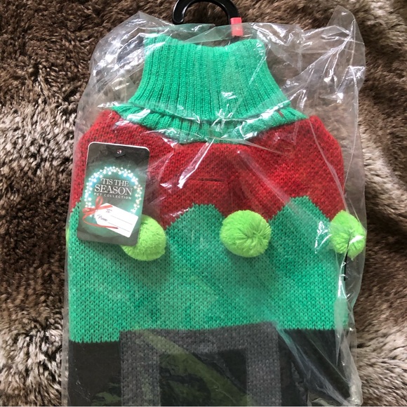 Dog Christmas Elf Themed Sweater - Super Cute Pom-Pom details - LARGE - NWT - Picture 4 of 11